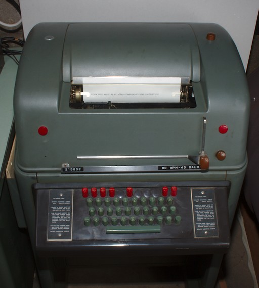Teletype Model 28 KSR